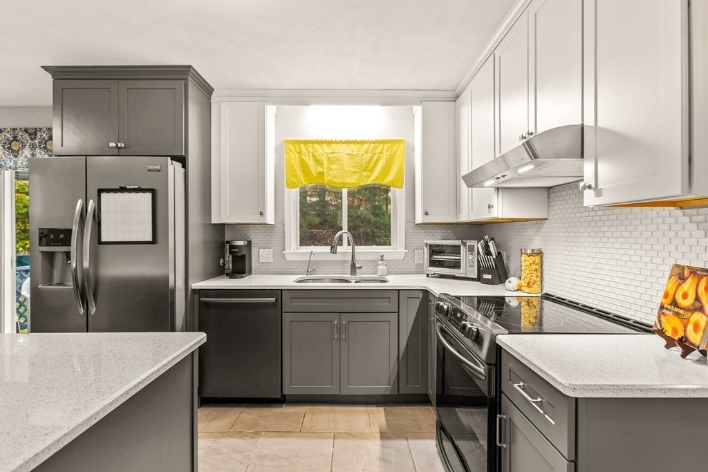 2 3rd Road, Unit A Woburn, MA 01801 - Photo 9 of 34 Gallery Image 9