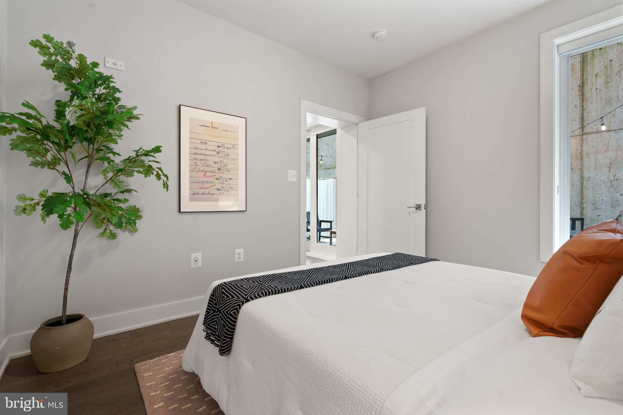 1412 Chapin Street Northwest, Unit 3 Washington, DC 20009 - Photo 20 of 25