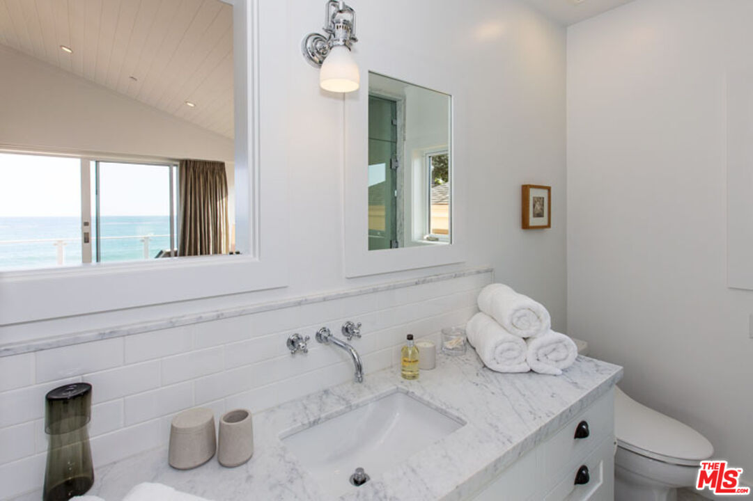23812 Malibu Road Malibu, CA 90265 - Photo 31 of 44