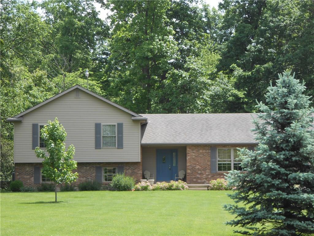 2811 Fairfield Springfield, OH 45502 - Photo 3 of 14