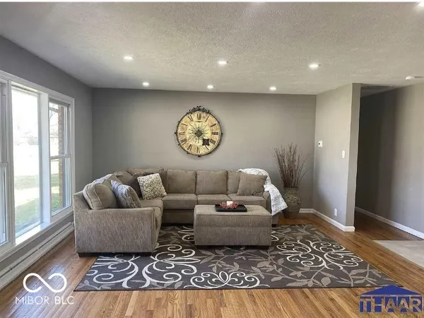 $261,500 | 1015 Elizabeth Lane, Terre Haute, IN 47802