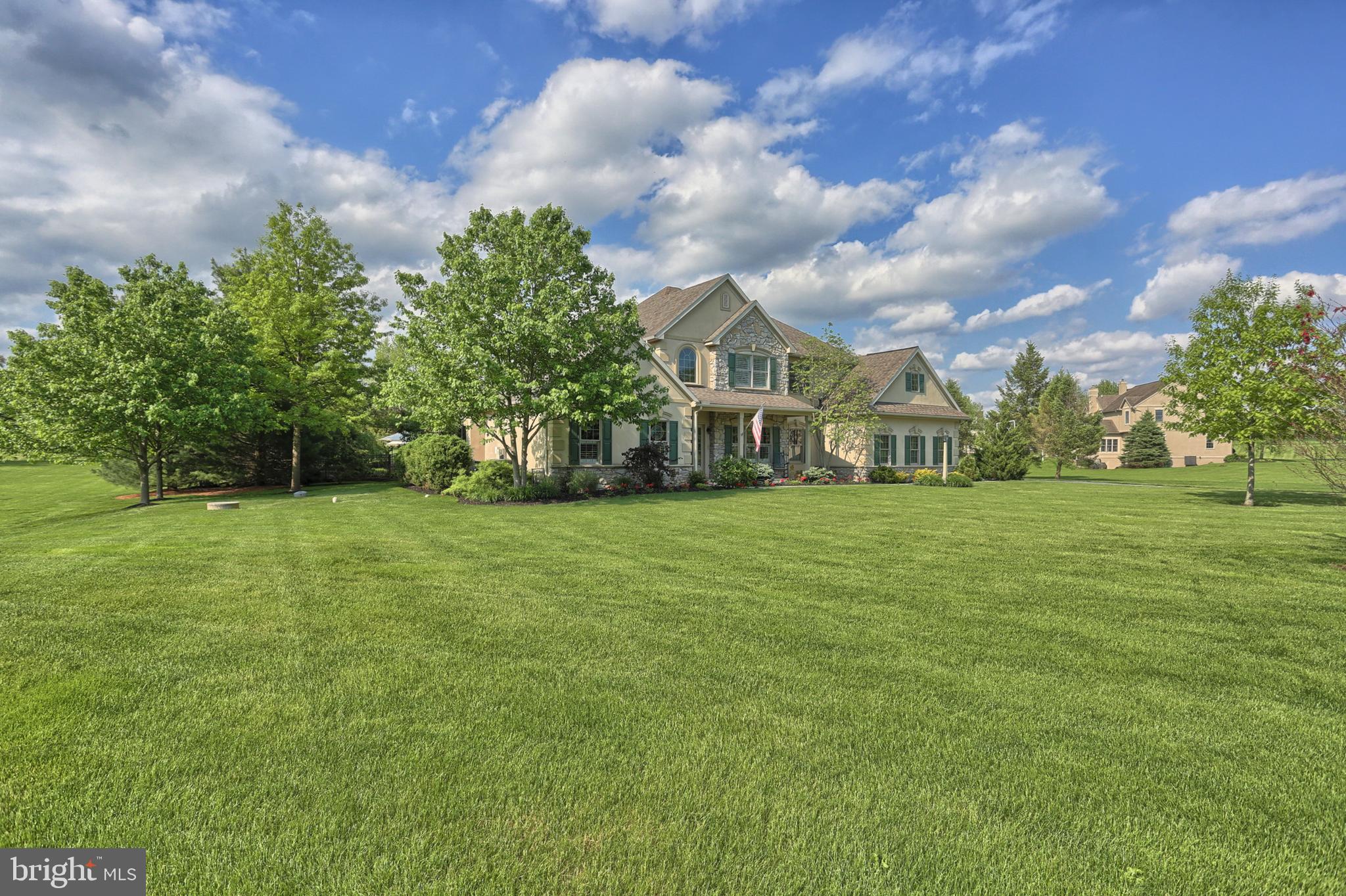 8 Whitney Way Lebanon, PA 17042 - Photo 6 of 43