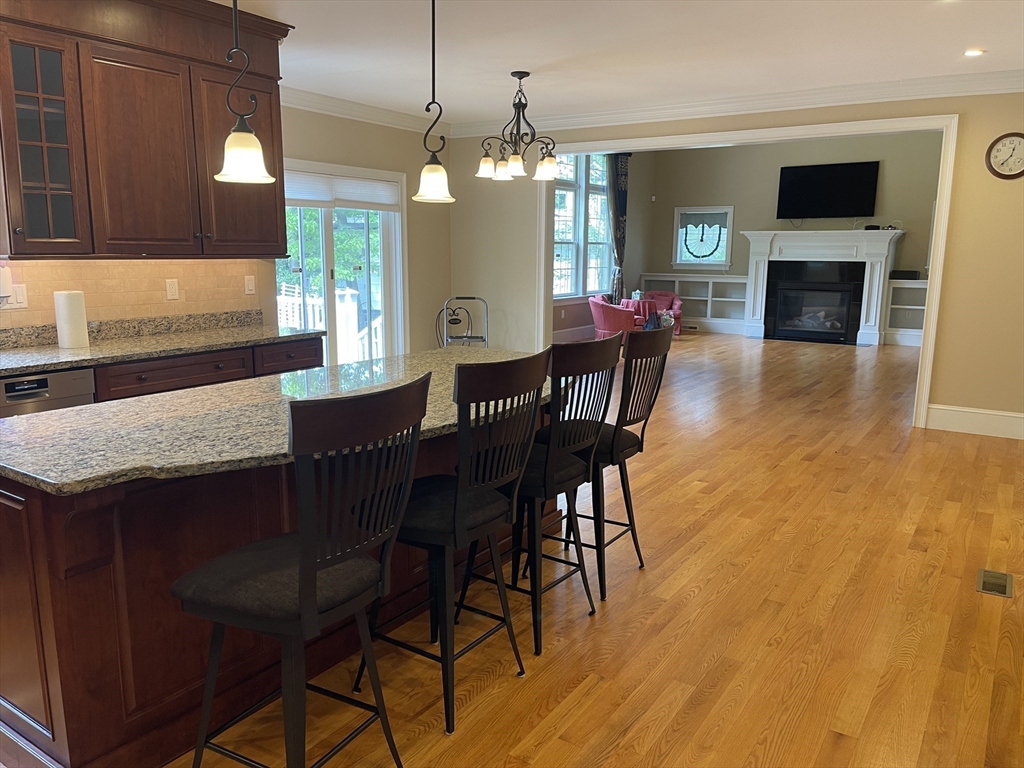 10 Blodgett Road Lexington, MA 02420 - Photo 4 of 24