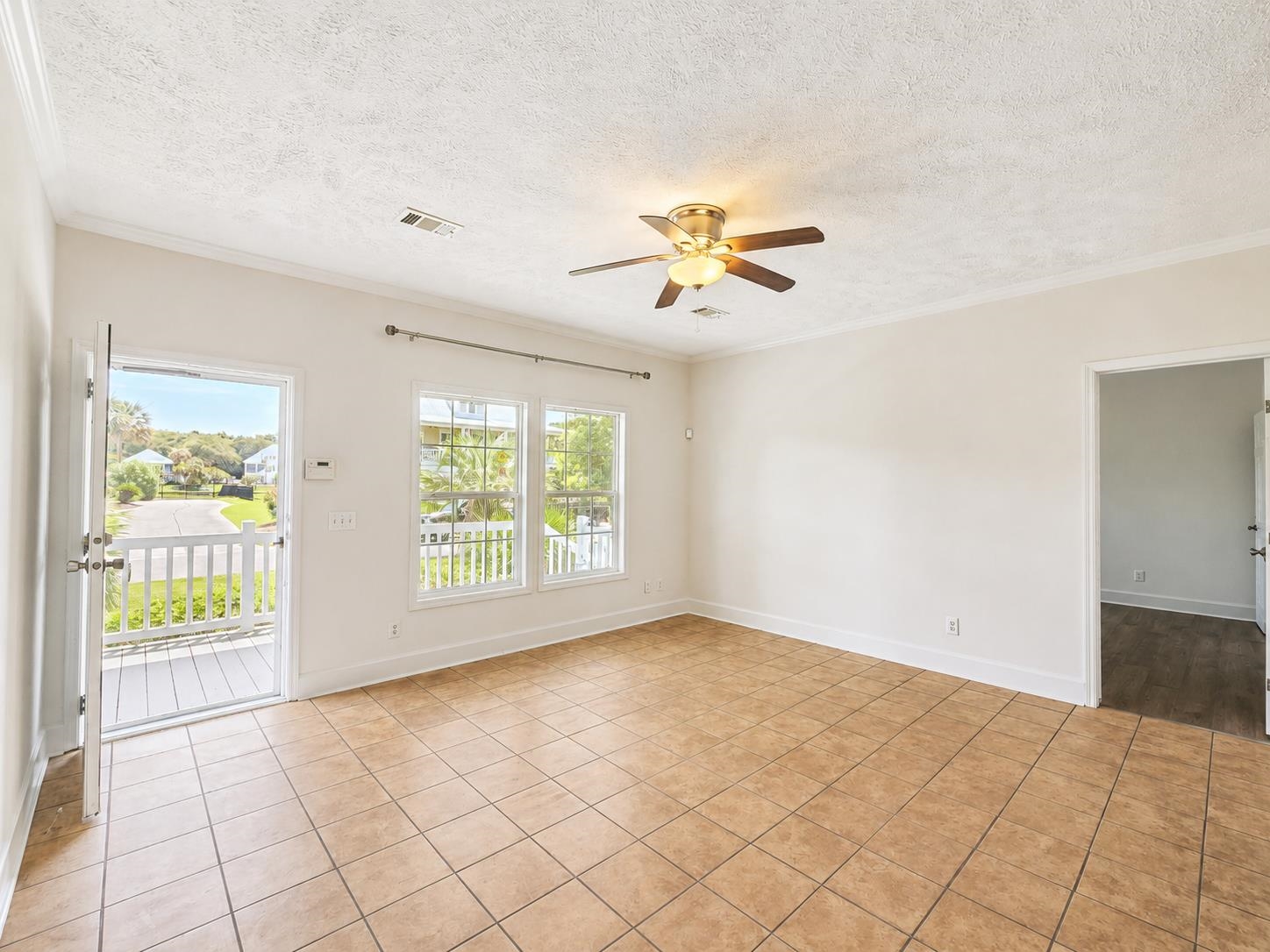 151 Hawks Nest Circle Murrells Inlet, SC 29576 - Photo 5 of 44