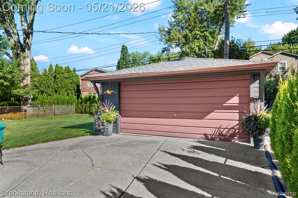 18474 Beverly Road Beverly Hills, MI 48025 - Photo 38 of 38