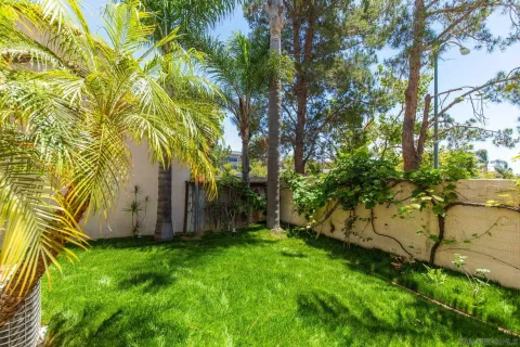 $1,450,000 | 7385 Healis Place, San Diego, CA 92129