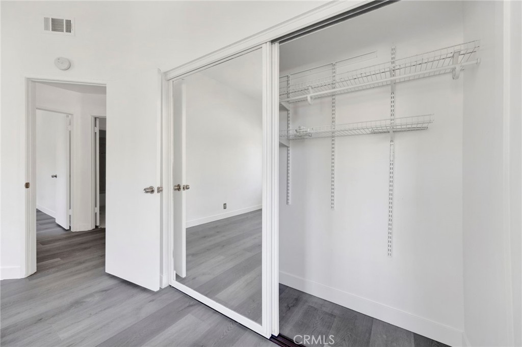 3210 Darby Street, Unit 102 Simi Valley, CA 93063 - Photo 11 of 21