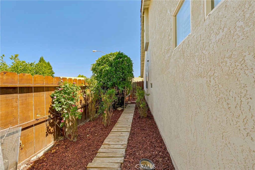 1126 Sprig Court Merced, CA 95340 - Photo 38 of 45