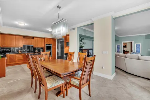 $1,395,000 | 333 Las Olas Way, Unit 1705, Fort Lauderdale, FL 33301