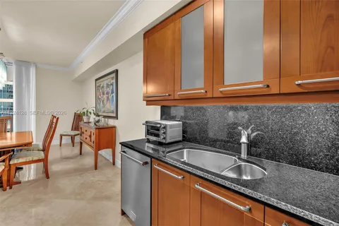 $1,395,000 | 333 Las Olas Way, Unit 1705, Fort Lauderdale, FL 33301