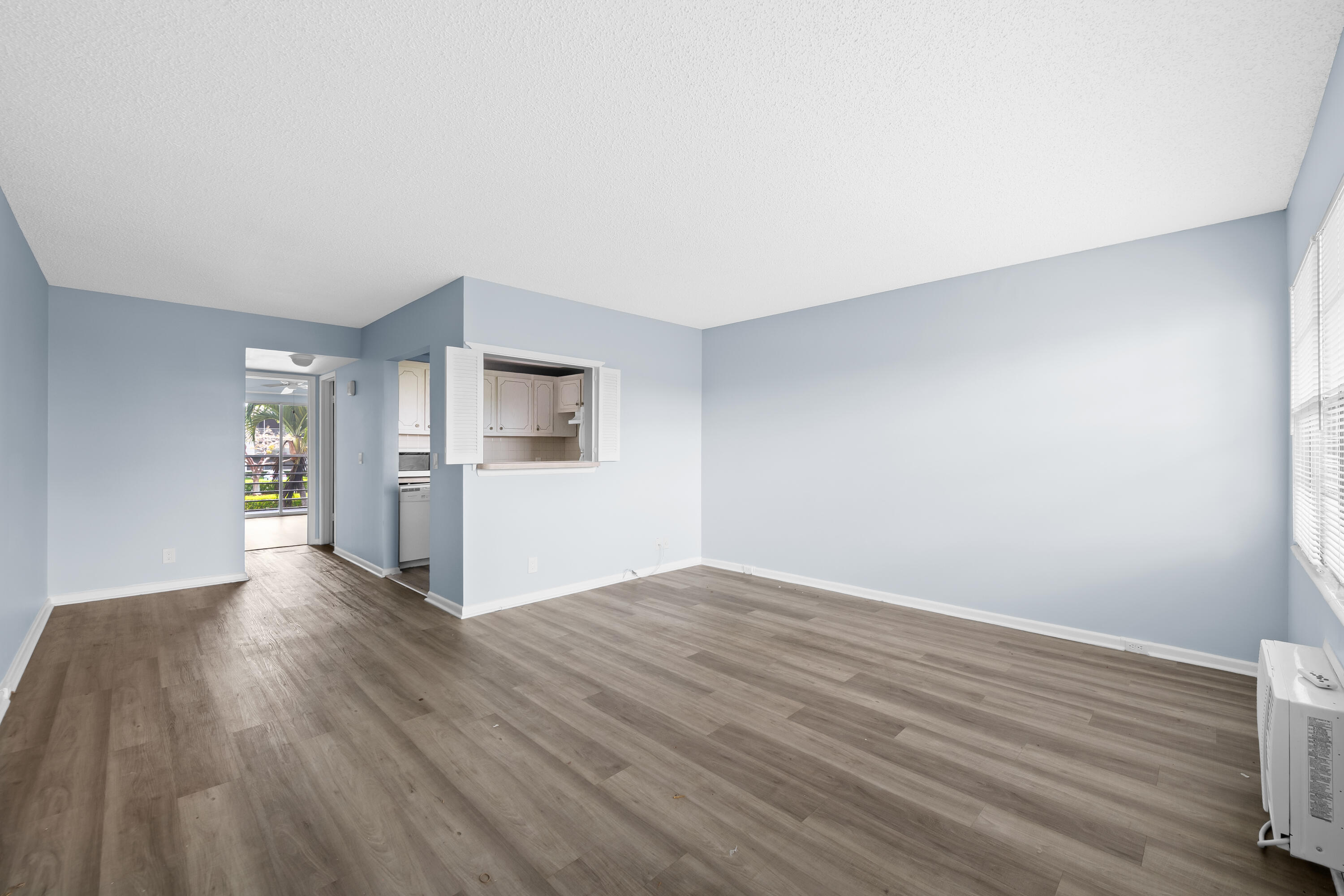 148 Preston Way, Unit 148 Boca Raton, FL 33434 - Photo 3 of 17 DSC_0756