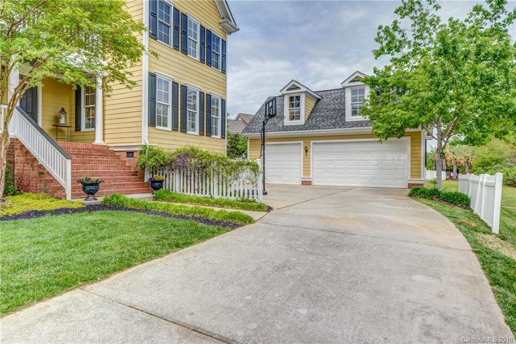 750 Stratford Run Drive Fort Mill, SC 29708 - Photo 2 of 35 Gallery Image 2
