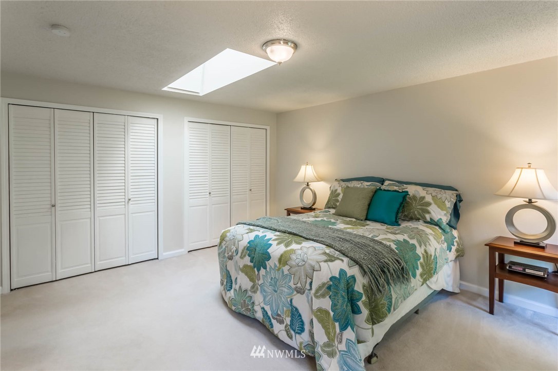 18654 110th Place Southeast Renton, WA 98055 - Photo 15 of 24