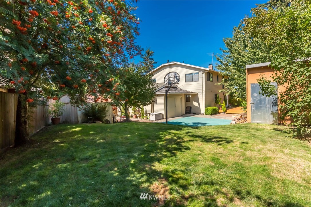 18654 110th Place Southeast Renton, WA 98055 - Photo 23 of 24