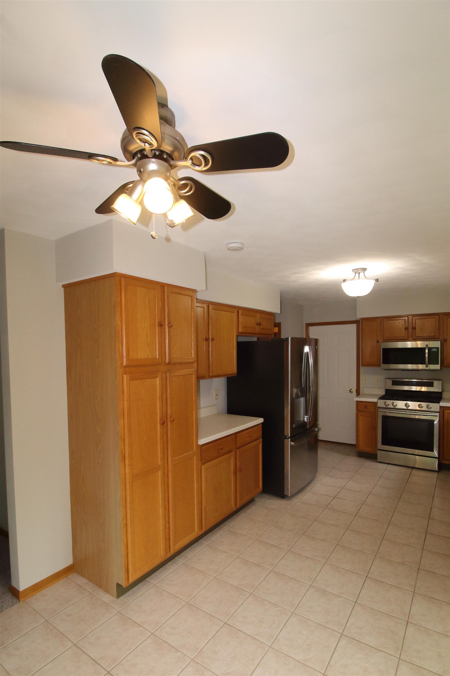 6811 Hedgewood Road Rockford, IL 61108 - Photo 5 of 23