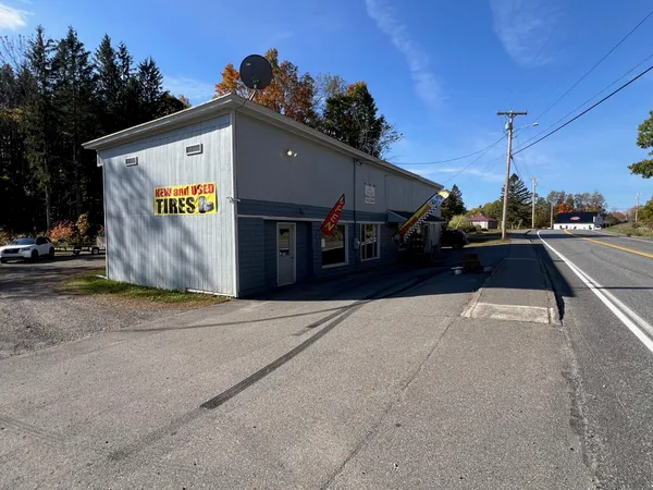 $119,900 | 42 Elm Street, Guilford, ME 04443