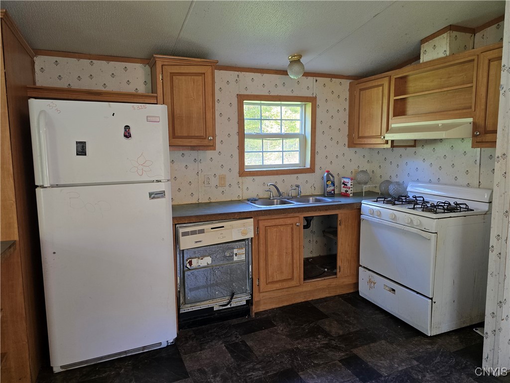 11762 Hayes Road Camden, NY 13316 - Photo 7 of 19