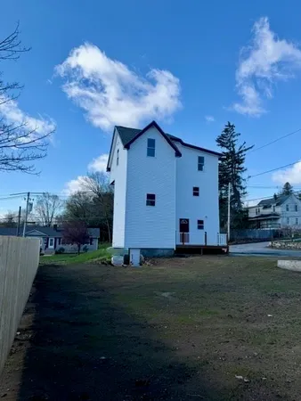 $675,000 | 26 Pratt Road, Fitchburg, MA 01420