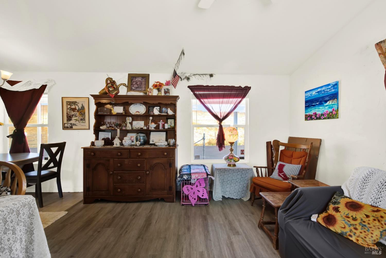 8 Deck Drive Suisun City, CA 94585 - Photo 4 of 38