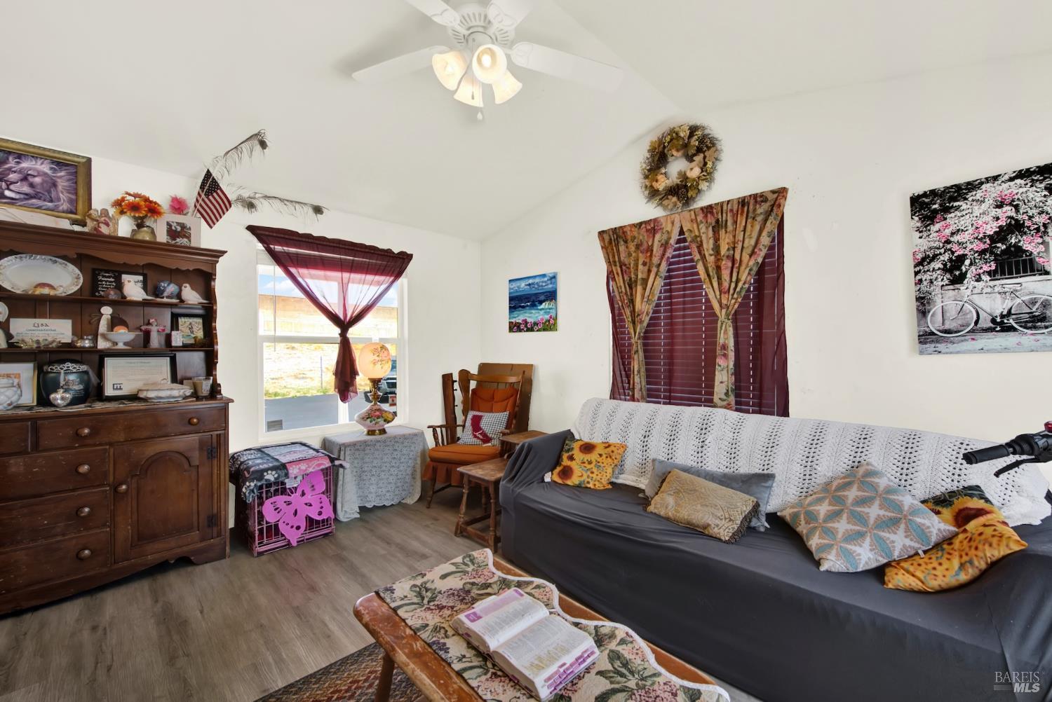 8 Deck Drive Suisun City, CA 94585 - Photo 5 of 38