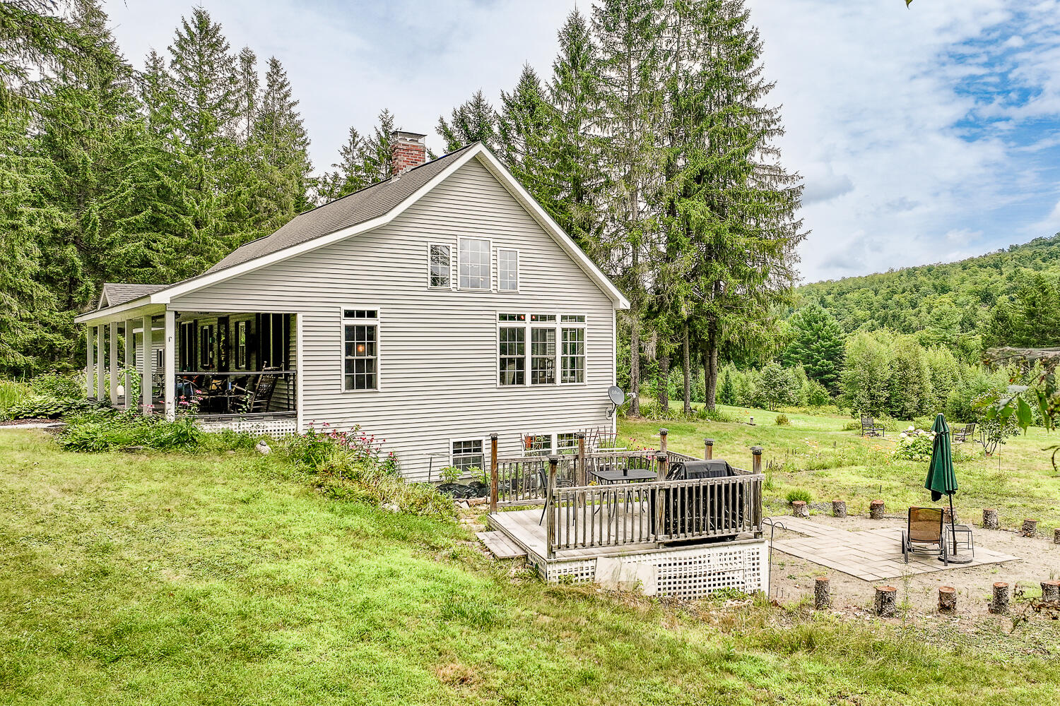 47 Castle Road Harmony, ME 04942 - Photo 2 of 49 47 Castle Rd 02-(ZF-1206-80987-1-002)