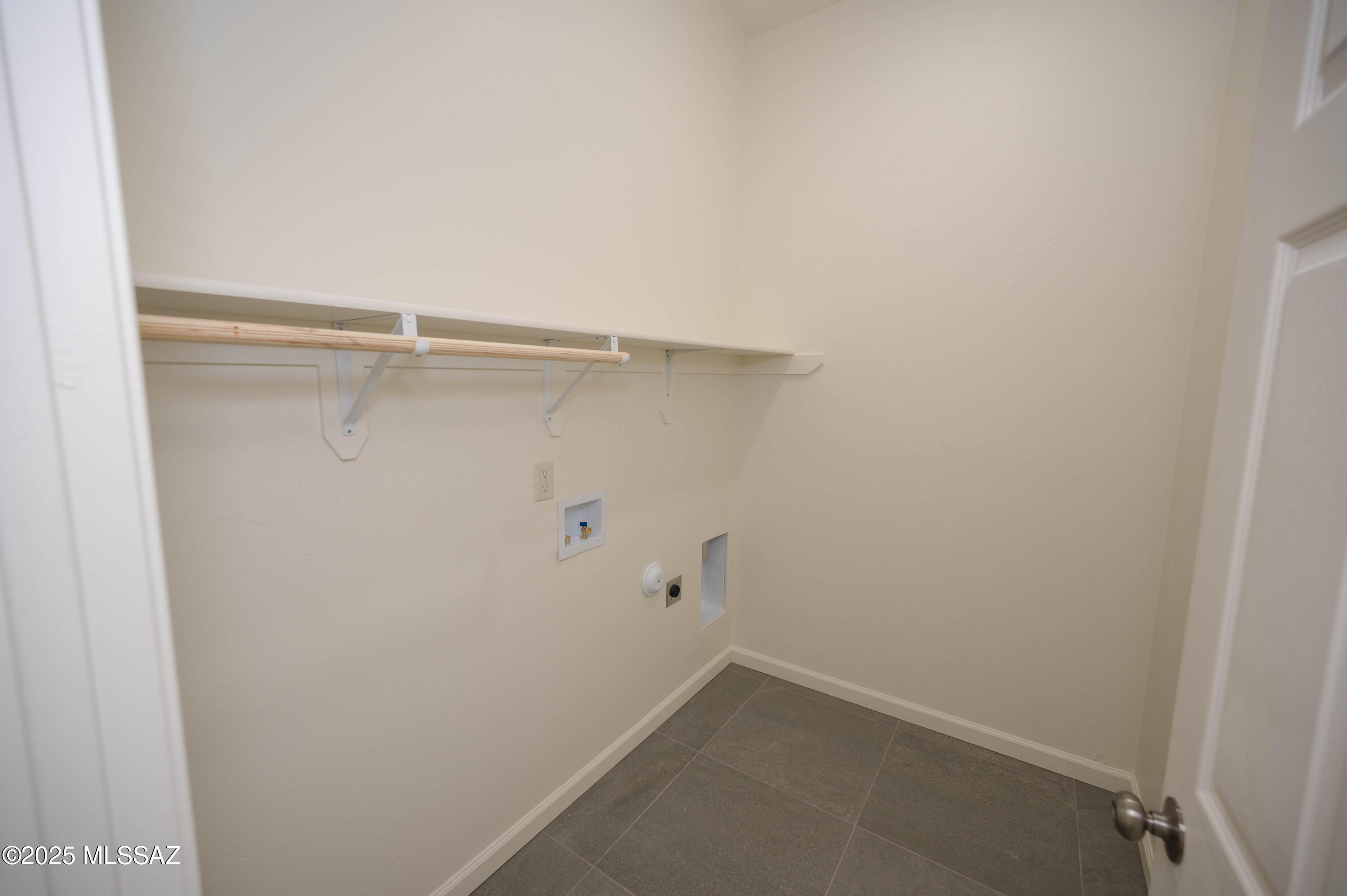 280 Donna Court Rio Rico, AZ 85648 - Photo 37 of 50 a view of small space
