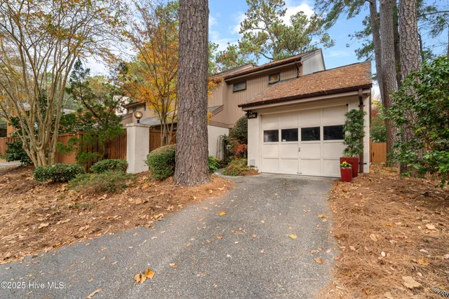 $333,000 | 2092 Albert Circle, Wilmington, NC 28403