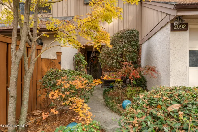 $333,000 | 2092 Albert Circle, Wilmington, NC 28403