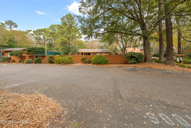 $333,000 | 2092 Albert Circle, Wilmington, NC 28403