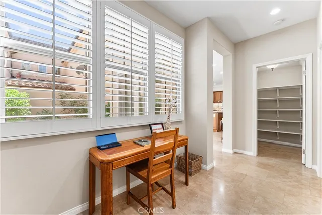 a view of a room with shelf
