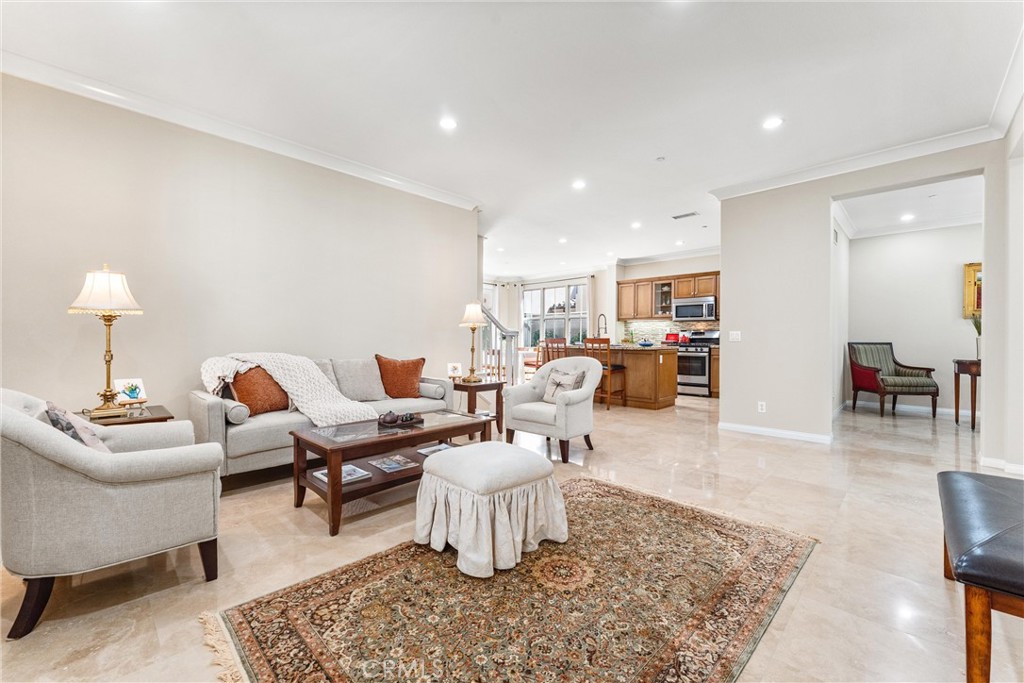 37 Peony Irvine, CA 92618 - Photo 4 of 56