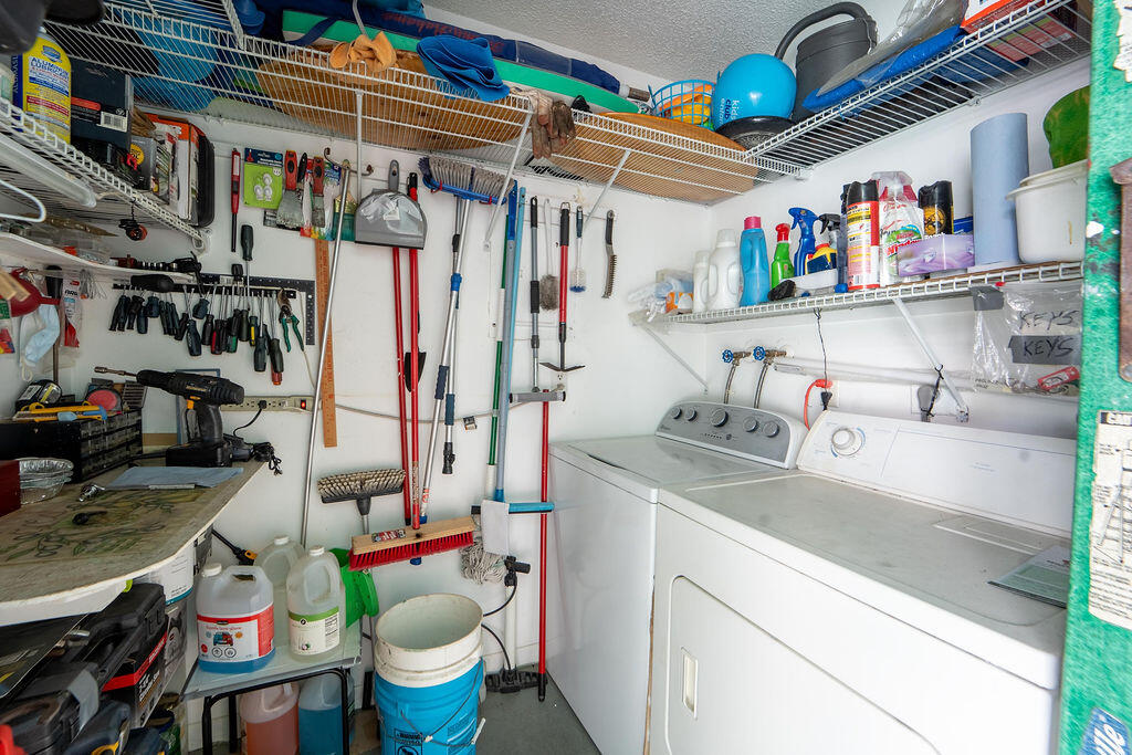 622 Hummingbird Lane Delray Beach, FL 33445 - Photo 25 of 36 Shed