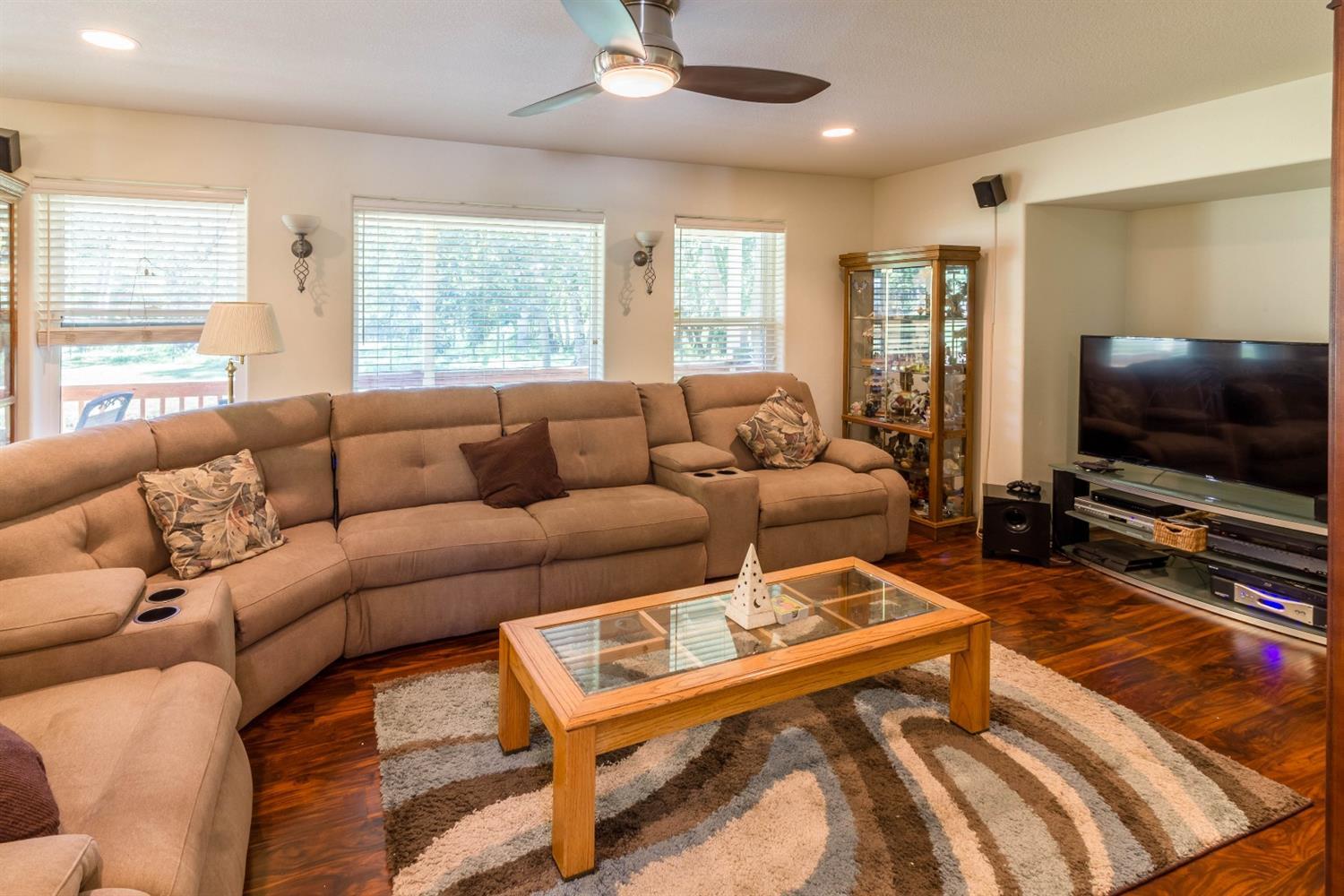 5747 Old Stage Road Central Point, OR 97502 - Photo 16 of 22 Additional Photo
