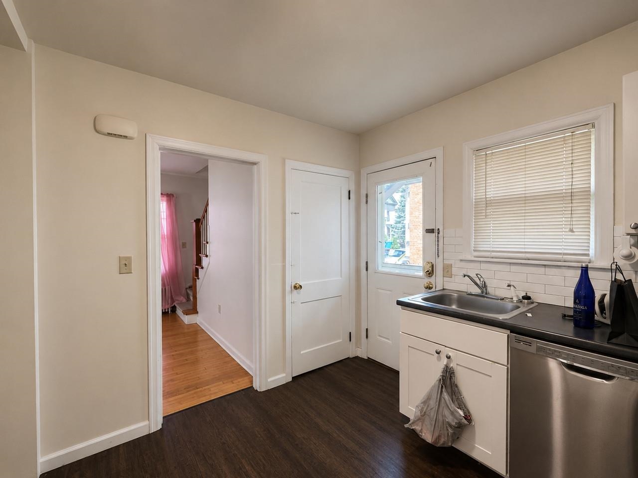 26 North Union Street Burlington, VT 05401 - Photo 8 of 30