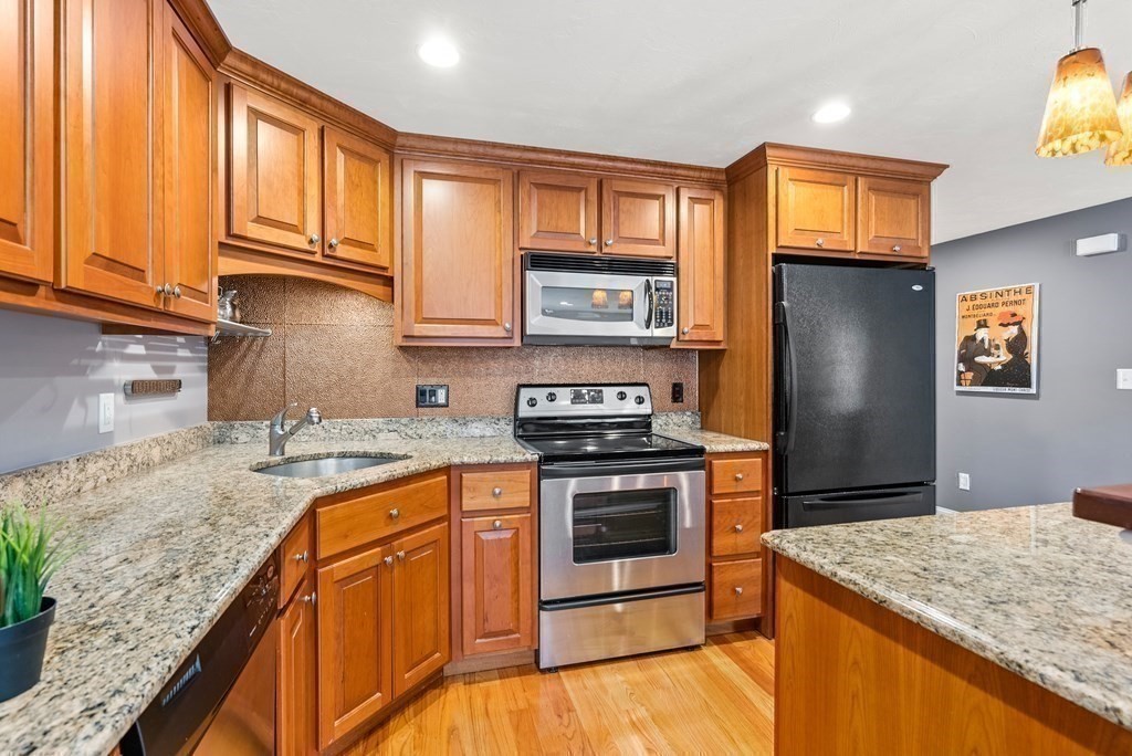 14 Garden Road, Unit 14 Natick, MA 01760 - Photo 11 of 35 Gallery Image 11