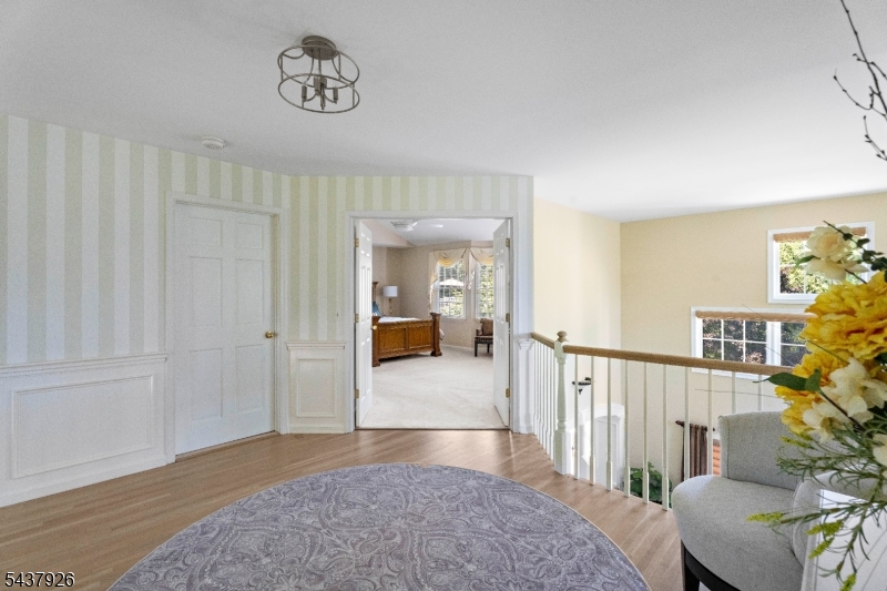 10 Barnstable Road Berkeley Heights, NJ 07922 - Photo 26 of 47