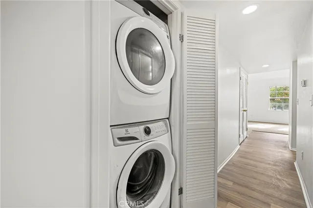 $540,000 | 24125 Del Monte Dr., Unit 156, Valencia, CA 91355