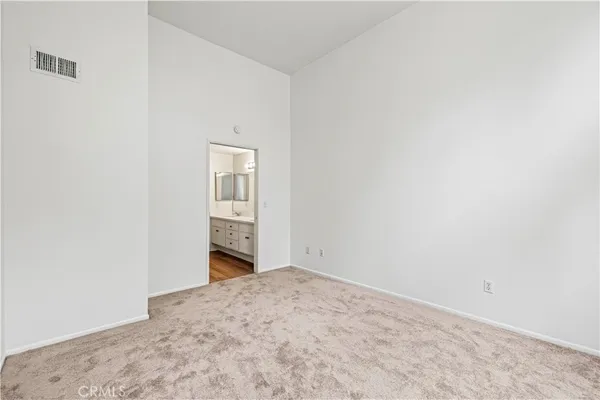 $524,900 | 24125 Del Monte Dr., Unit 156, Valencia, CA 91355