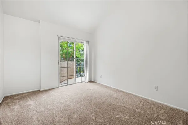 $524,900 | 24125 Del Monte Dr., Unit 156, Valencia, CA 91355