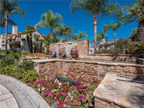 $524,900 | 24125 Del Monte Dr., Unit 156, Valencia, CA 91355