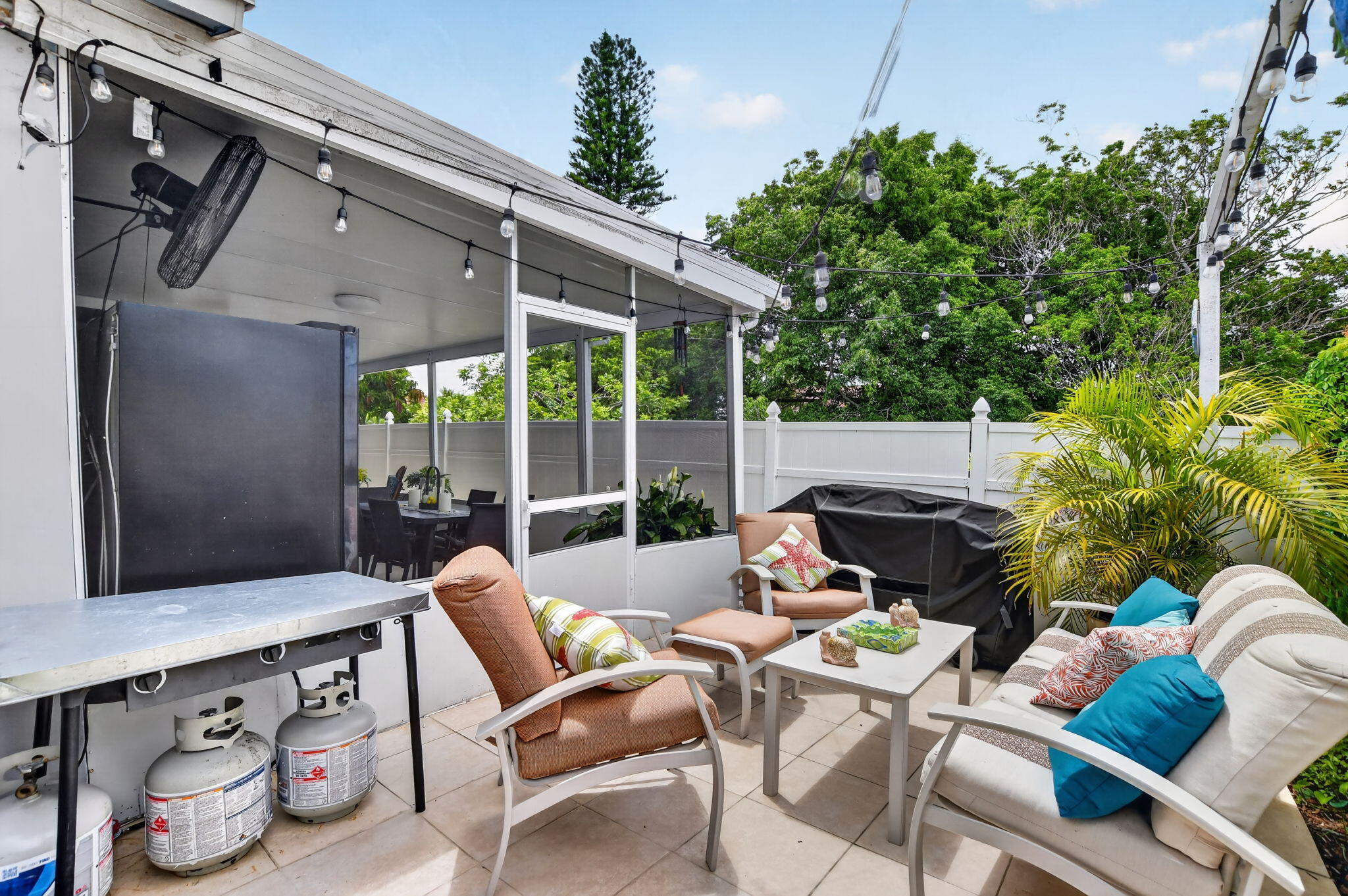 22305 Southwest 57th Avenue Boca Raton, FL 33428 - Photo 39 of 43 Patio
