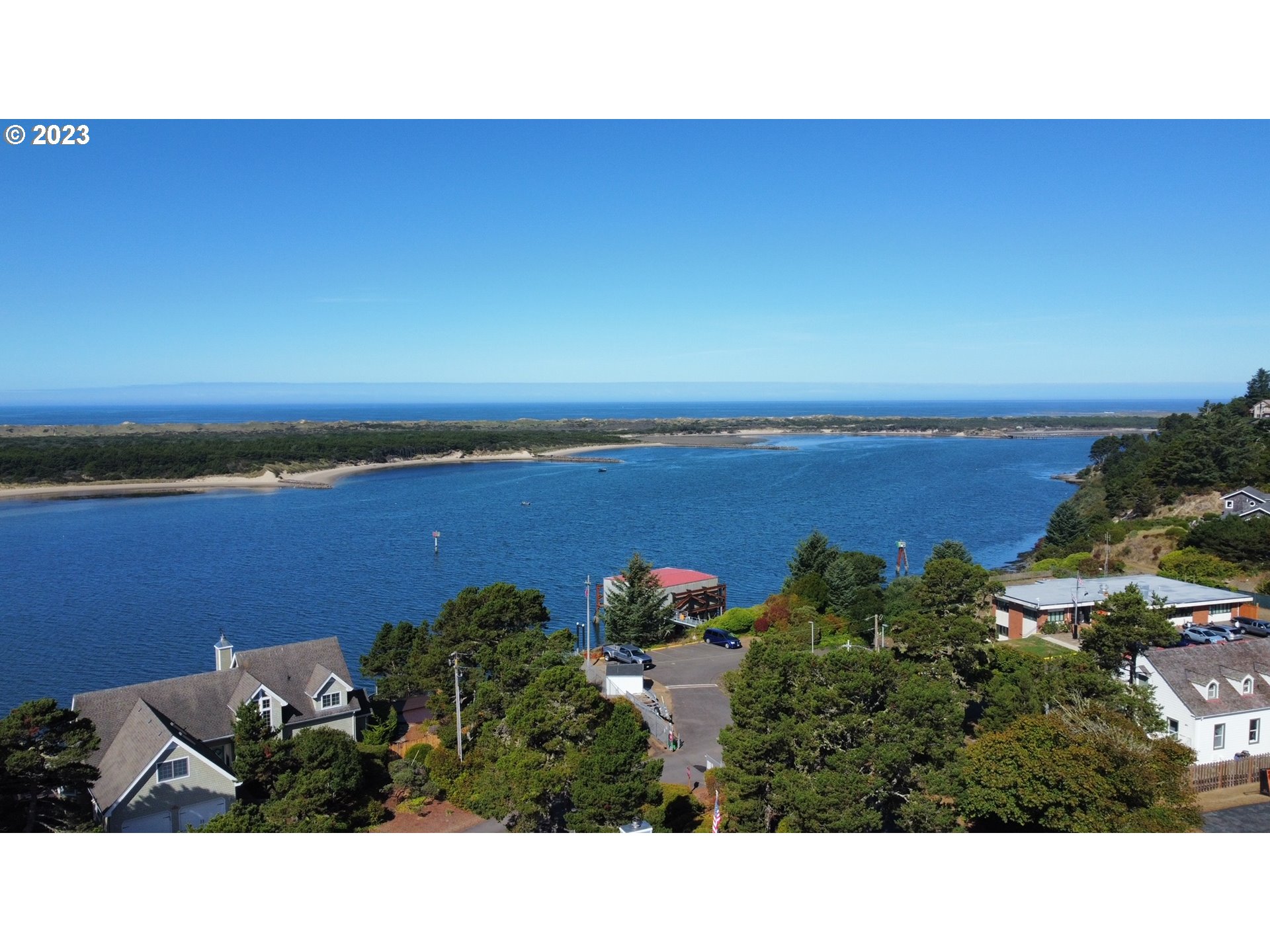 26 Coast Guard Road Florence, OR 97439 - Photo 13 of 39