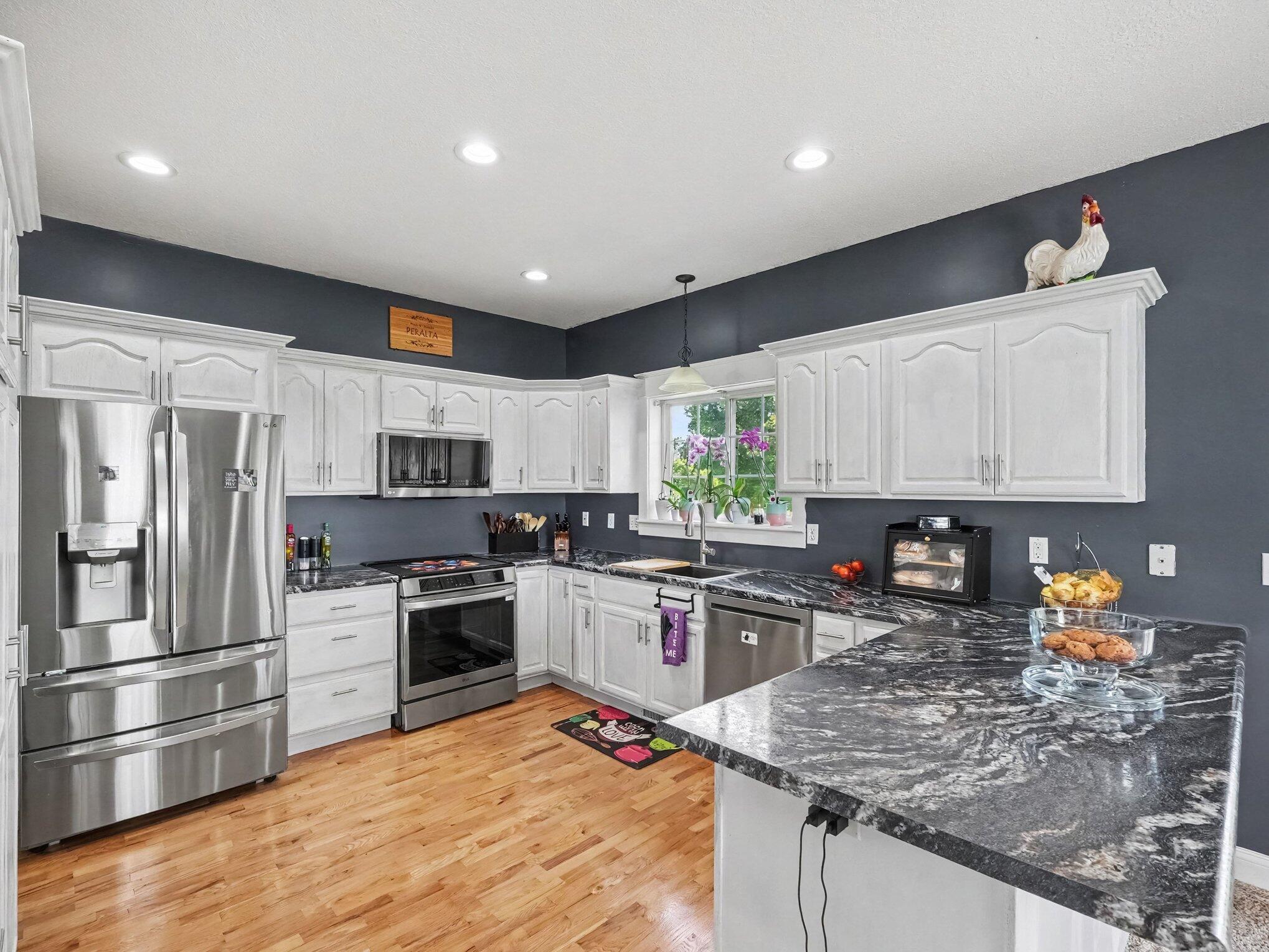 5443 Combs Road North Adams, MI 49262 - Photo 19 of 49 008_file_6091
