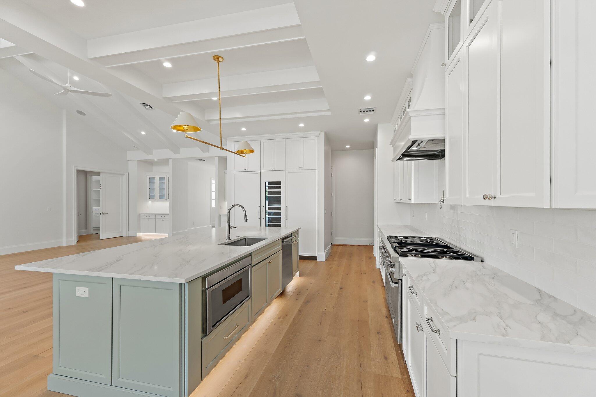 131 Dory Road South North Palm Beach, FL 33408 - Photo 9 of 80 Kitchen 4
