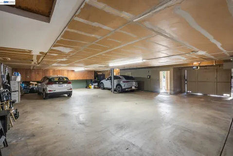 $749,000 | 6558 Lucas Avenue, Unit 202, Oakland, CA 94611