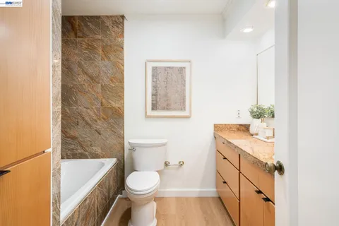 $749,000 | 6558 Lucas Avenue, Unit 202, Oakland, CA 94611