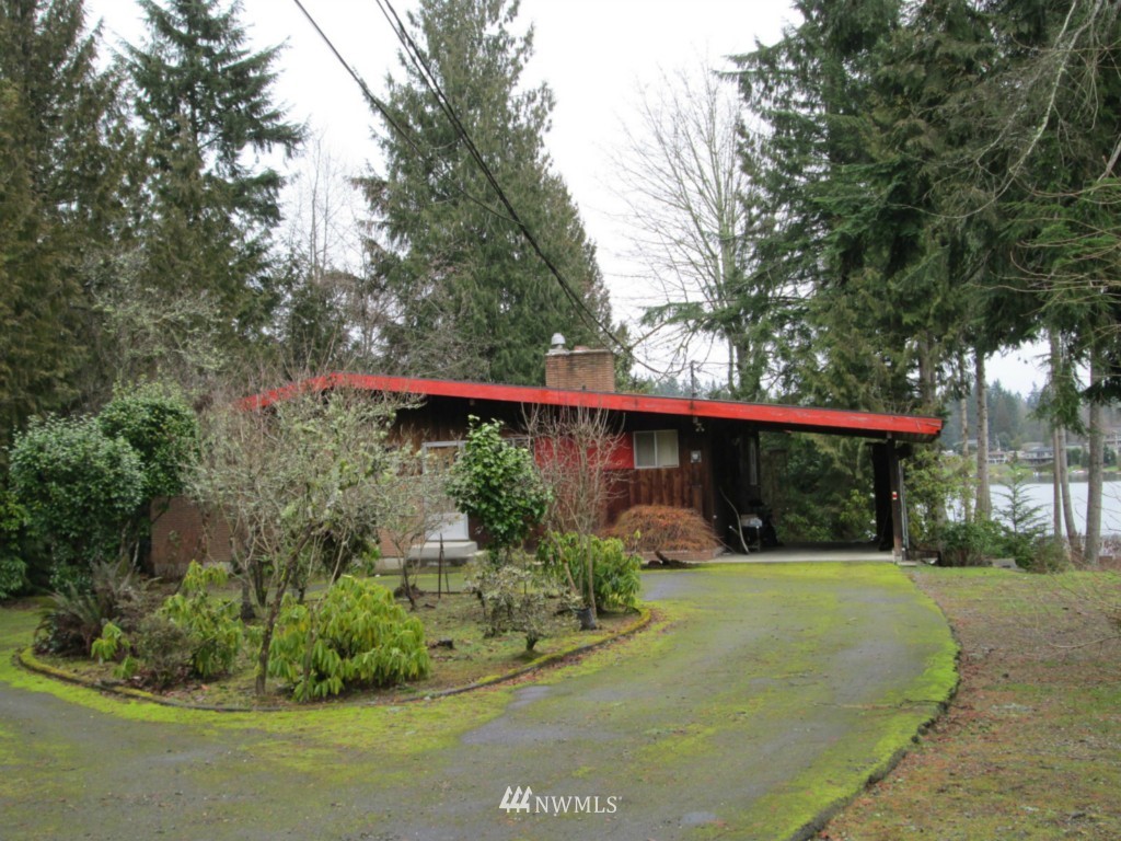 17222 Southeast Petrovitsky Road Renton, WA 98058 - Photo 3 of 14 Gallery Image 3