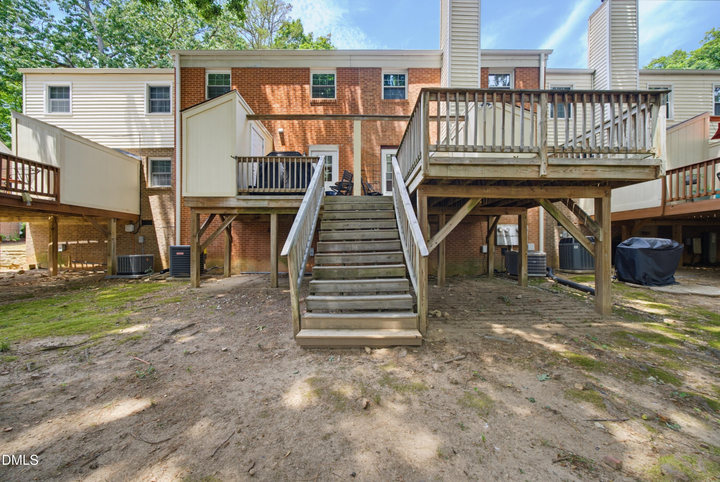 6413 New Market Way Raleigh, NC 27615 - Photo 29 of 30 DSC03795