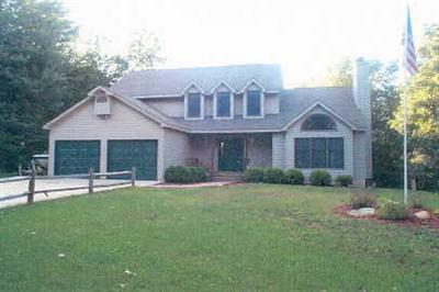 9528 MacArthur Road Saranac, MI 48881 - Photo 1 of 1 Primary Photo