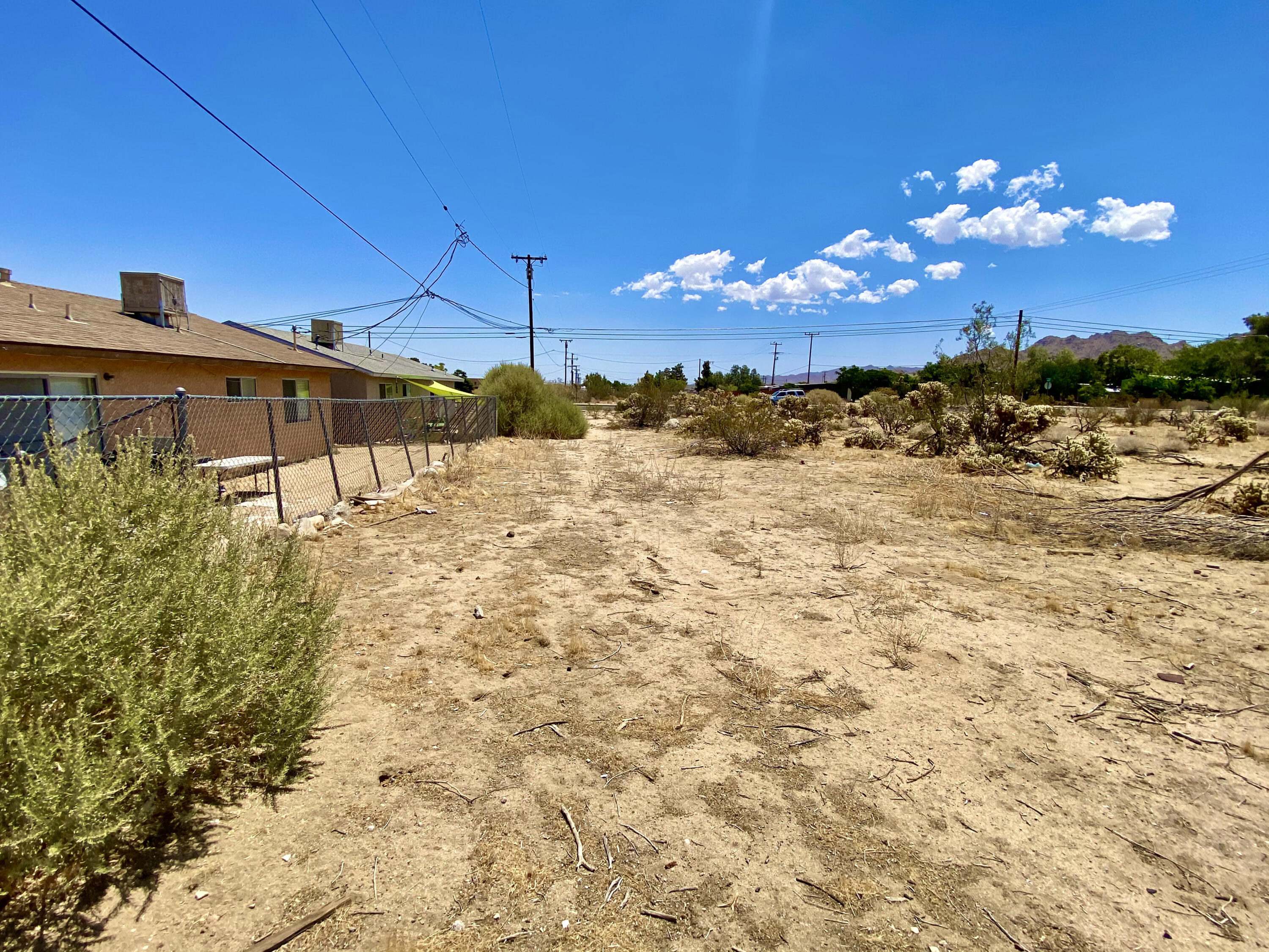 210 Chollita Road Joshua Tree, CA 92252 - Photo 17 of 32 a view of a terrace view